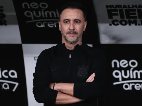 Vítor Pereira é avisado sobre chegada de reforço ofensivo no Corinthians