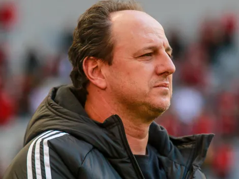 "Ceni aprovou"; São Paulo 'cresce o olho' em meio-campista do Corinthians