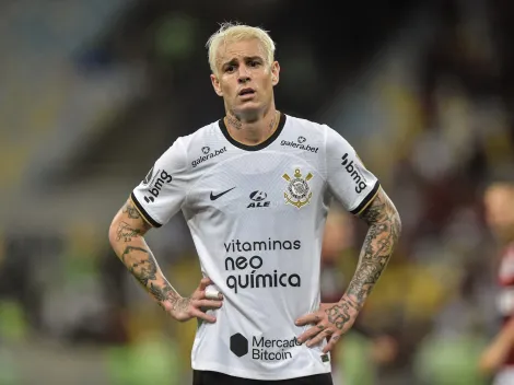 Roger Guedes 'sai da casinha' e comenta reserva no Corinthians na Libertadores