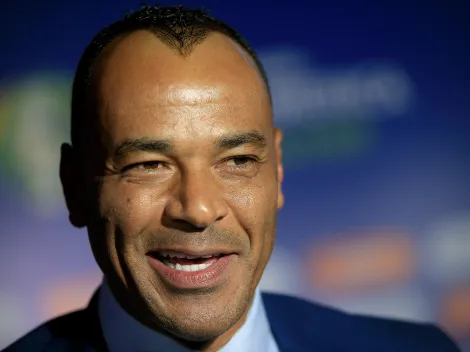 Cafu 'ataca' de Sherlock Holmes e acaba com polêmica do Mundial do Palmeiras