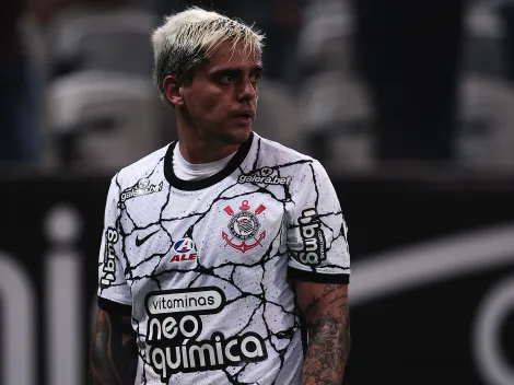 Jornalista 'enlouquece' com possível interesse e detona chegada de Fagner no Flamengo