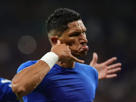 Torcida do Cruzeiro não perde tempo e provoca CSA após rebaixamento à Série C