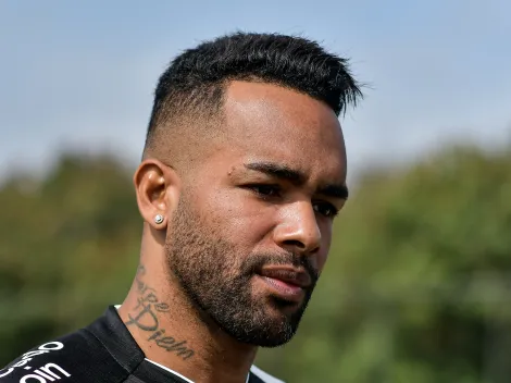 Bracks chama Alex Teixeira no 'cara a cara' e vontade do cria é exposta no Vasco