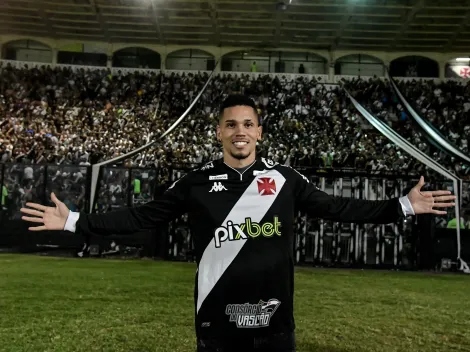 Dirigente do Vasco não esconde frustração após Paulinho fechar com Galo