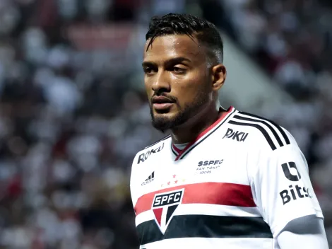 Titular acompanha Reinaldo, recusa aumento de 120% e deixa o São Paulo