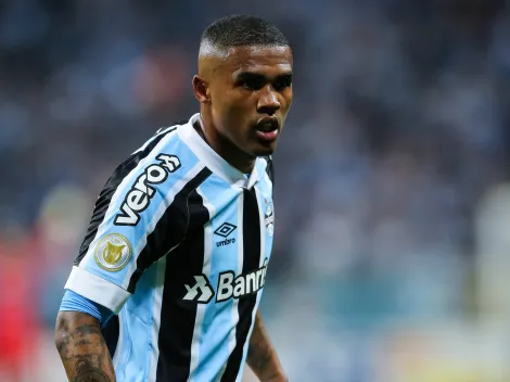 Alberto Guerra comenta sobre retorno de Douglas Costa ao Grêmio