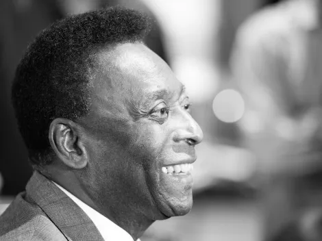 “Inventou o futebol”; Casagrande não segura a emoção ao explicar importância de Pelé em sua carreira