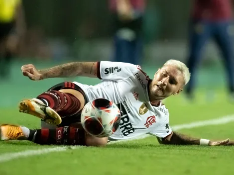 Mauro Cezar protege Varela e 'ressuscita' Rodinei no Flamengo