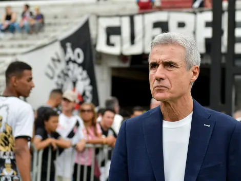 Luís Castro adotará estratégia após mudanças de jogos do Botafogo