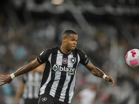 Júnior Santos se despede do Botafogo e manda recado emocionante para a torcida