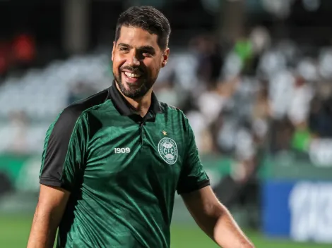 Defensor não pensa duas vezes e enaltece estilo de António Oliveira no Coritiba