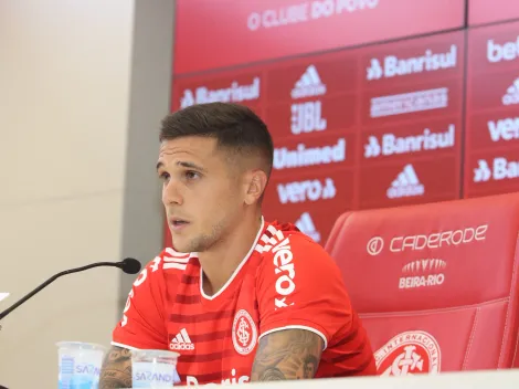 Estou construindo minha história aqui; Pepê não se cala e fala sobre comparação com ídolo do Grêmio