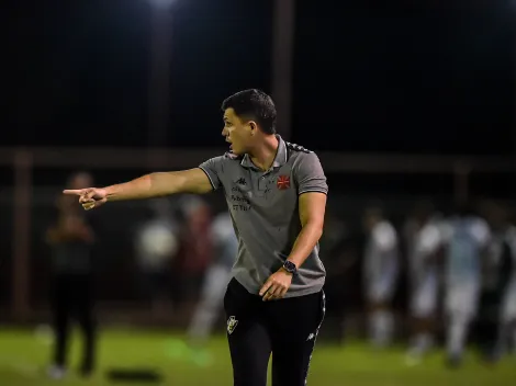 Barbieri aciona plano b após medalhão do Vasco sentir desconforto muscular