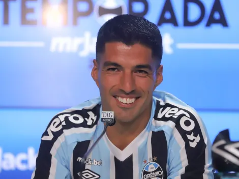 Torcida do Grêmio usa Suárez para provocar novo reforço do Internacional