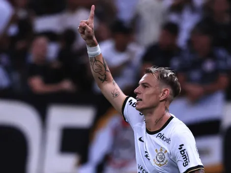 Roger Guedes + 2 'roubam os holofotes' e chamam atenção do Corinthians