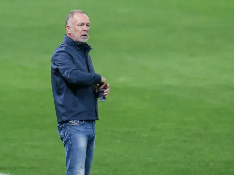 "Pronto para assinar agora”; Meio-campista fica disponível para jogar no Inter e deixa Mano feliz