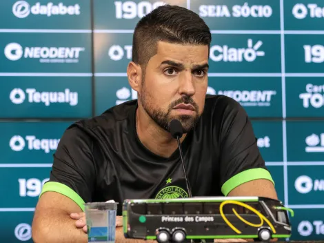  António Oliveira manda a real sobre classificação sofrida do Coritiba