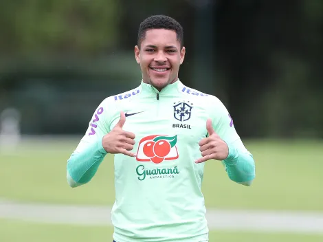 Barcelona chega para contratar Vitor Roque e Athletico-PR faz pedido 'extraordinário'