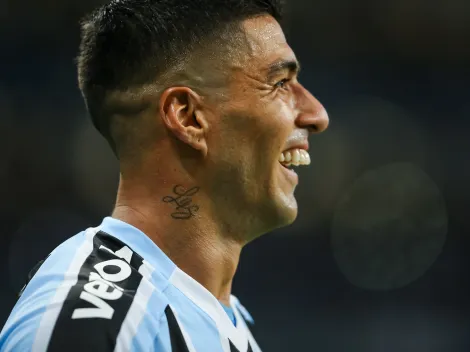 "Para atuar com Suárez"; Portal expõe negociação do Grêmio com novo 'camisa 10'