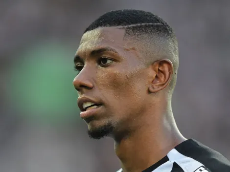 Jornalista expõe bastidores de decisão do Bahia sobre Kanu enfrentar Botafogo