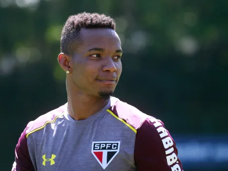 Thiago Mendes responde torcedor sobre volta ao São Paulo