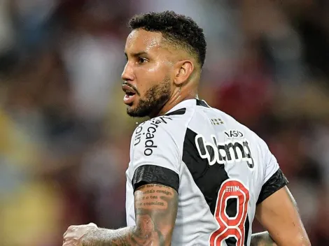 “Ele e o Jair…”; Torcida do Vasco ‘dispara’ contra jogador do Santos