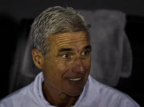 "Surpreendeu a torcida"; Castro traz duas novidades no Botafogo contra Corinthians