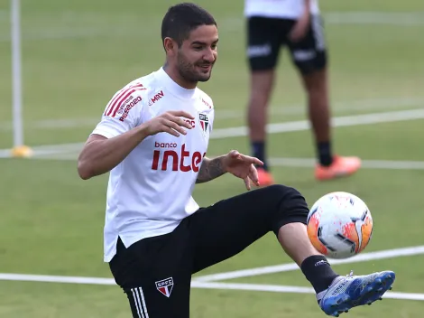 Casares abre o jogo e fala sobre chegada de Alexandre Pato no São Paulo