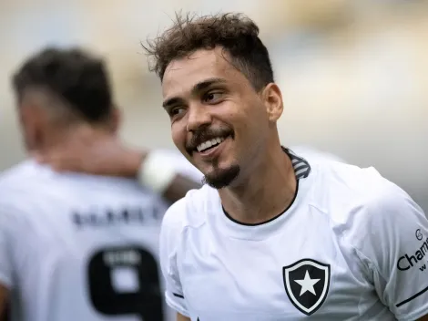 "Recado para Ancelotti"; Eduardo exalta companheiro no Botafogo e o 'exige' na Seleção