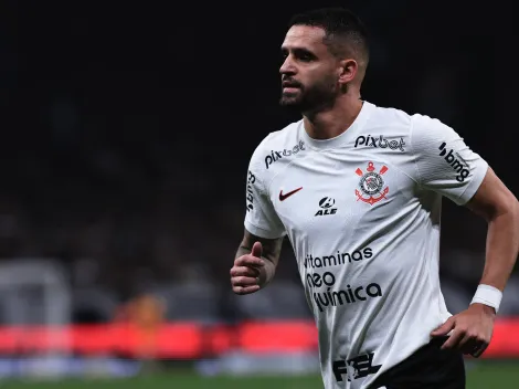 Renato Augusto explica saída em decisão após críticas da torcida do Corinthians