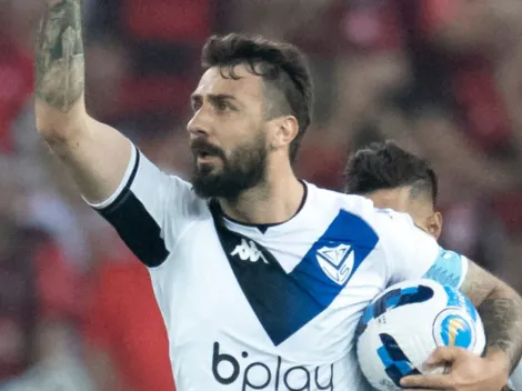 1 ano com opção por + 6 meses: Pratto fica perto de ser anunciado