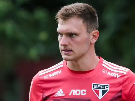 São Paulo 'cruza os dedos' e aguarda BOLADA por Lucas Perri