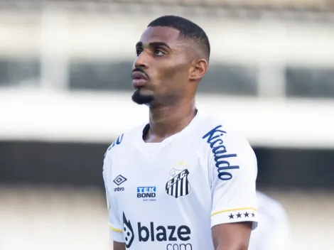 Joaquim 'apronta' e deixa até rivais do Santos irritados