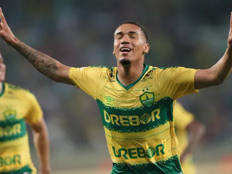 Empresário se pronuncia sobre situação de Denilson e assunto chega ao Fluminense