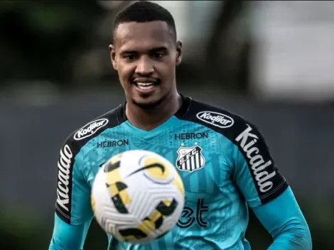 Santos agiliza os trâmites e anuncia destino do goleiro John