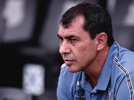 Volante é 'descartado' por Carille no Santos e deve procurar outro clube 