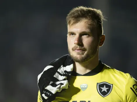 Ídolo do Botafogo aponta goleiro que larga na frente como substituto de Perri