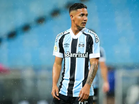 Após lesão de Jhonata Robert: Grêmio toma decisão sobre futuro de atacante