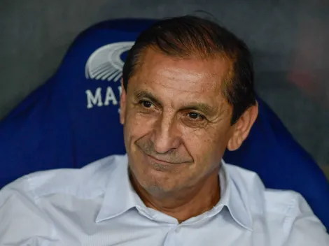 Ramón ganhará reforços: Jogador do Liverpool está na mira do Vasco da Gama