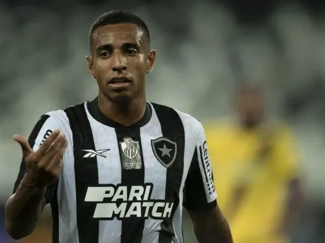 Krasnodar dribla empecilhos a tempo e compra Victor Sá do Botafogo