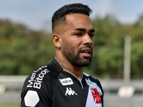 Alex Teixeira acaba de definir 'futuro' no futebol e notícia chega voando ao Vasco 