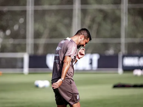 António Oliveira adota postura no Corinthians e melhora clima