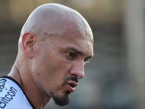 Notícia 'quente' envolvendo o futuro de Maicon chegou aos torcedores do Vasco 