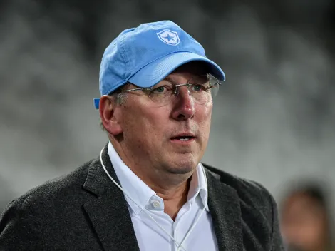 Textor abre o jogo e solta ao verbo sobre chances de vender o Botafogo 