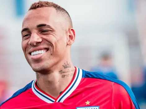 Torcida do Fortaleza critica atuação de Breno Lopes