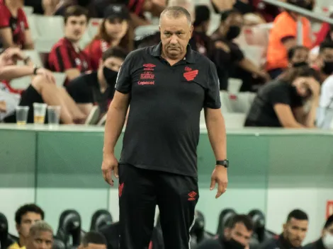 Enquanto o Coritiba aguarda um técnico, James Freitas, ex-Athletico, assume como interino do Coxa