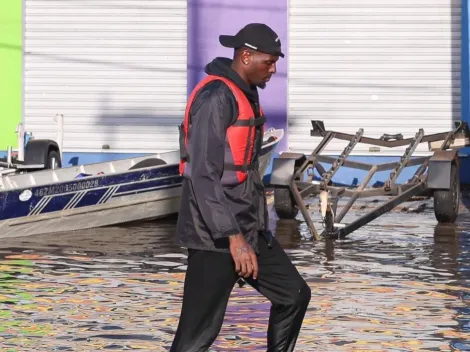 Caíque usa Jet Ski para resgatar vítimas de enchentes em Porto Alegre
