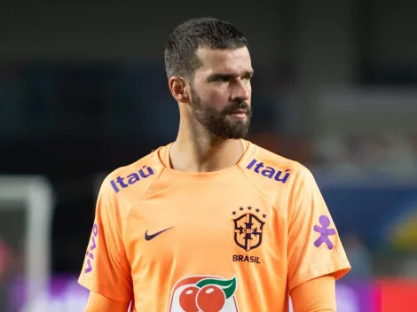 Alisson pode deixar o Liverpool e assunto chega ao Internacional