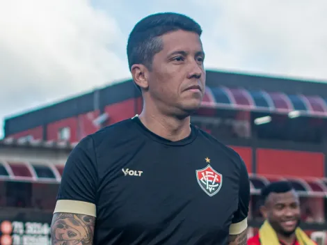 Carpini rebateu críticas a escalação do Vitória: “não tomamos gols”