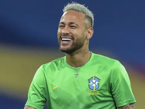 Neymar tem atitude 'inusitada' antes de estreia da Seleção